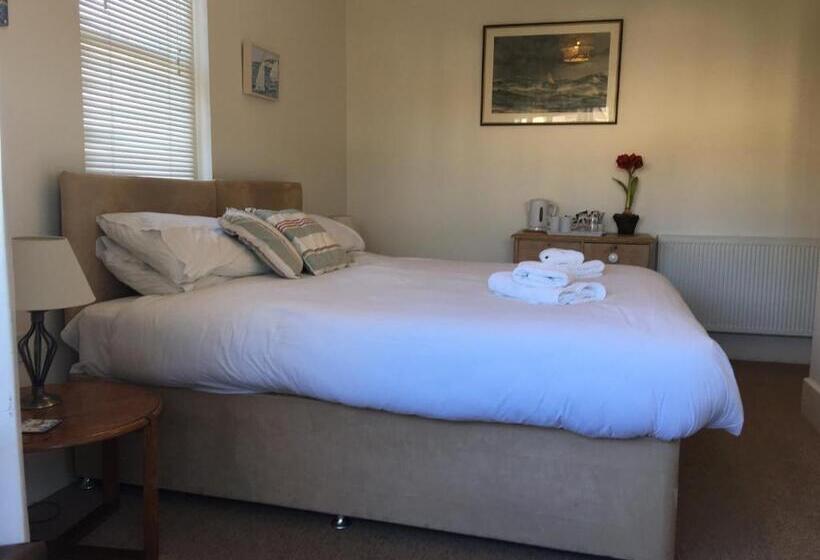 スタンダードルーム, The Pilot Boat Inn, Isle Of Wight