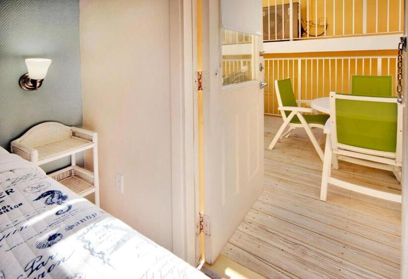 Апартаменты 1 Спальня Боковой Вид на Море, Windjammer Resort And Beach Club