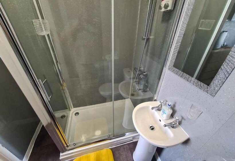 Номер Стандарт, The Roslyn Guest House