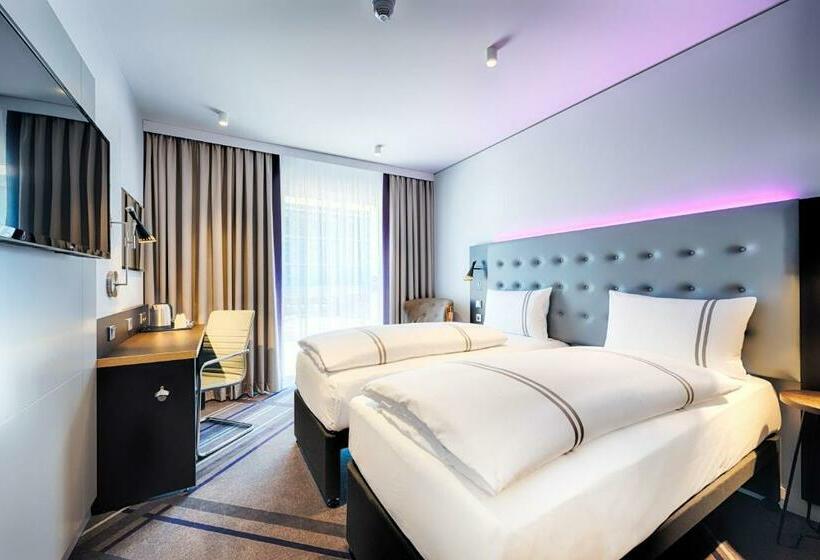 اتاق استاندارد, Premier Inn Wiesbaden City Centre