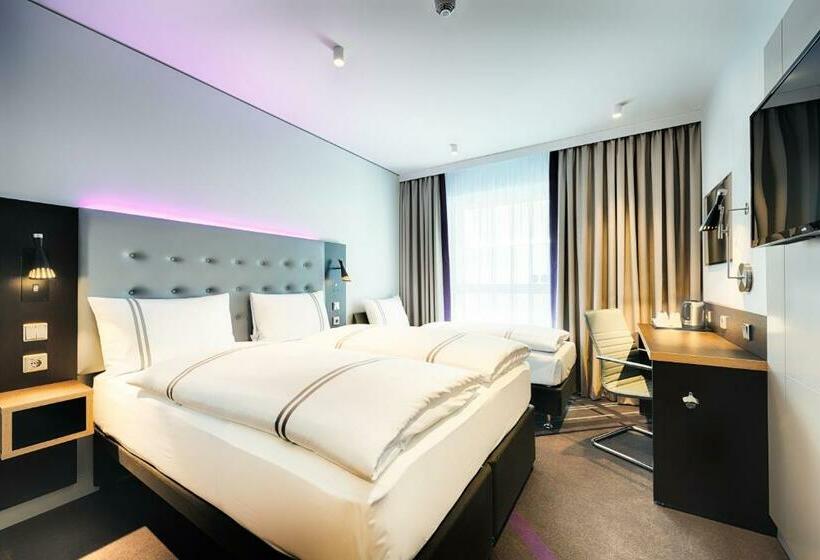 اتاق خانوادگی, Premier Inn Wiesbaden City Centre