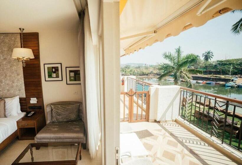 Номер Стандарт, Acron Waterfront Resort