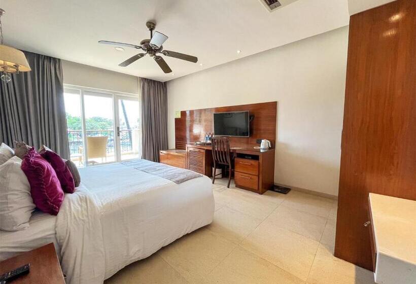 חדר סטנדרט, Acron Waterfront Resort