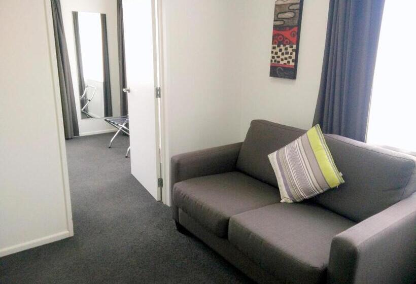 １ベッドルームアパートメント, Airport Palms Motel