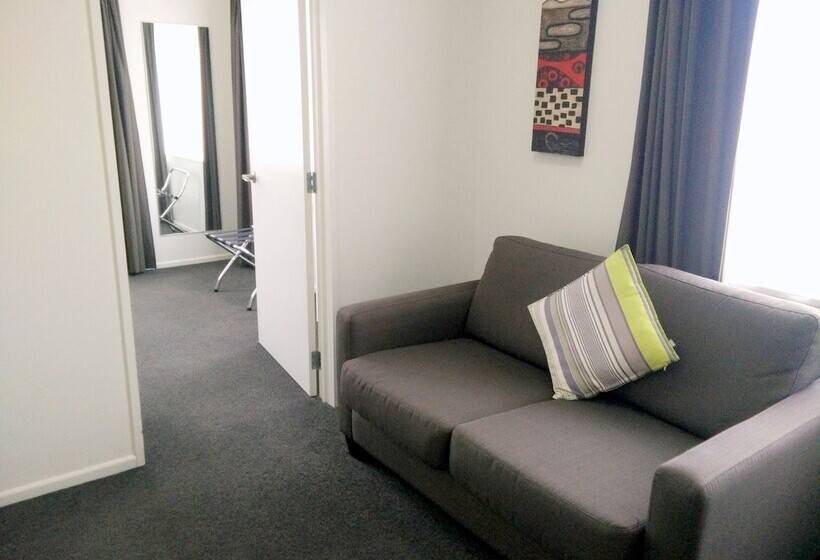 １ベッドルームアパートメント, Airport Palms Motel