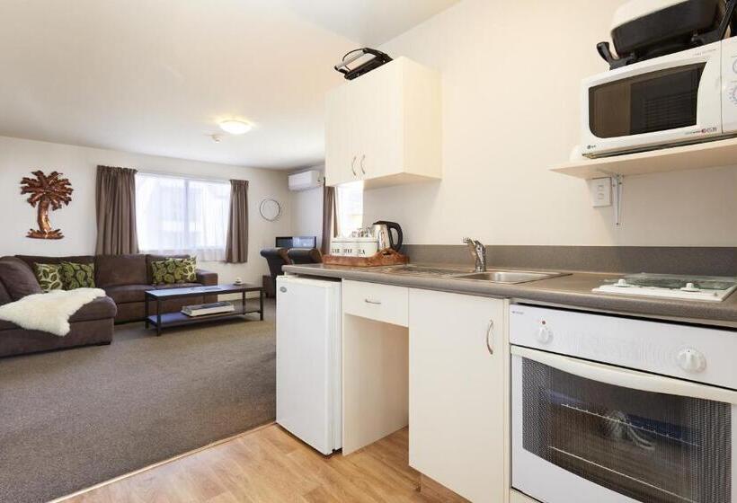 Апартаменты 2 Спальни, Blenheim Palms Motel