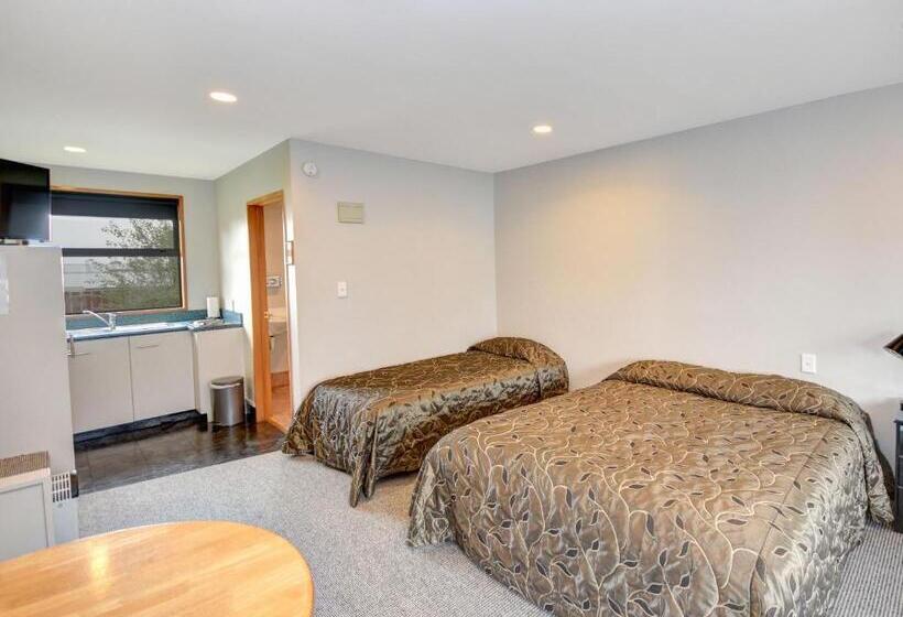 Студия Стандарт, Bonnie Knights Motel Mosgiel