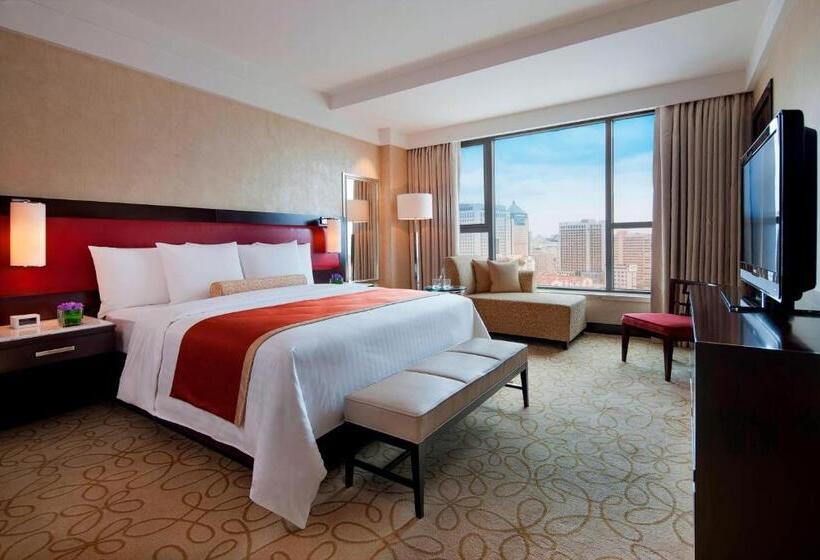 Номер Deluxe Кровать Кинг Вид на Город, Courtyard By Marriott Hangzhou Wulin
