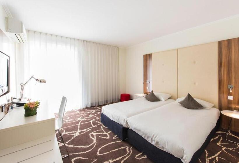اتاق استاندارد, Ambassador Hotel Frankfurt