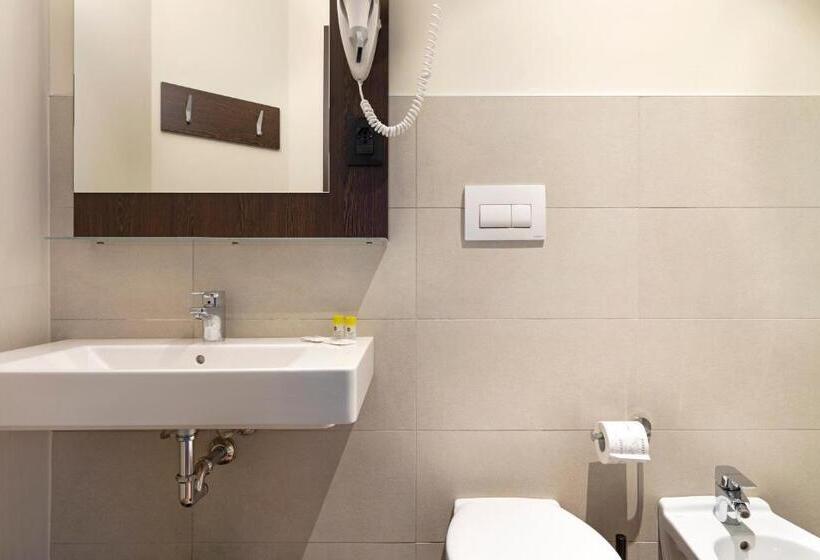 اتاق استاندارد یک نفره, B&b Hotel Milano Sant Ambrogio