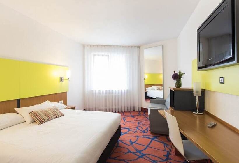اتاق استاندارد سه نفره, Ambassador Hotel Frankfurt