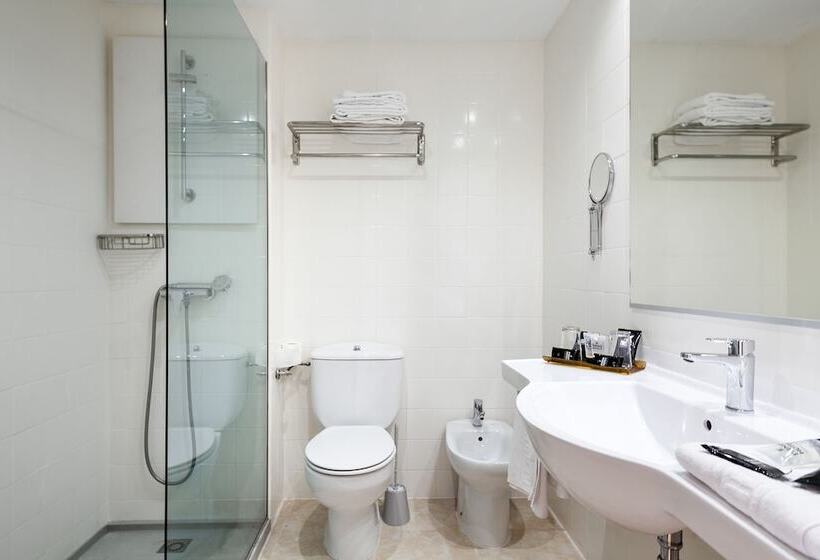 اتاق استاندارد, Evenia Olympic Resort