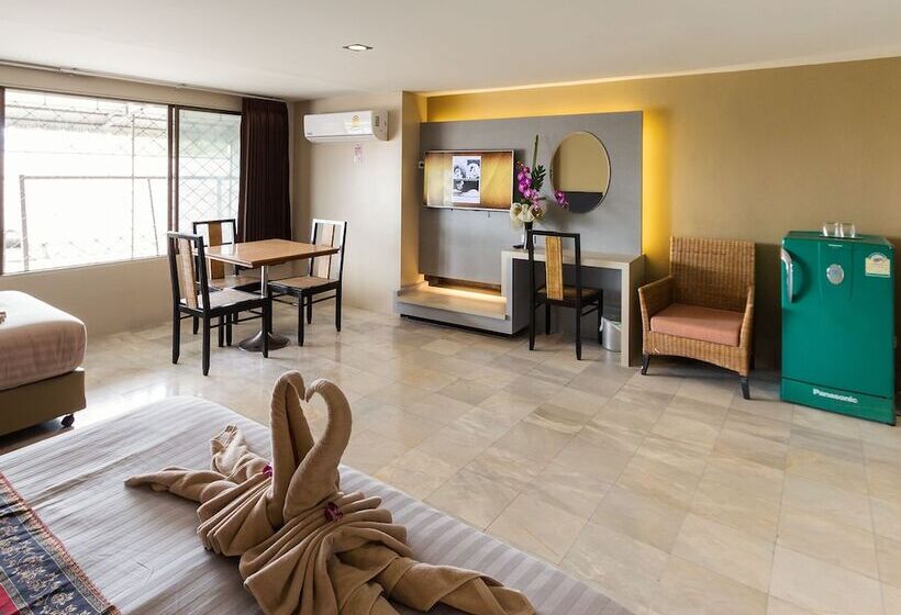 غرفة سوبيريور مزودة بشرفة, Silom Boutique Hotel Hatyai