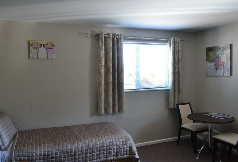 Апартаменты 1 Спальня, Mcwilliam Apartments