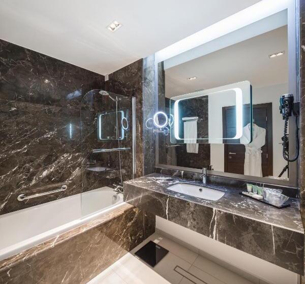 Номер Executive, Sky Blue Hotel & Spa