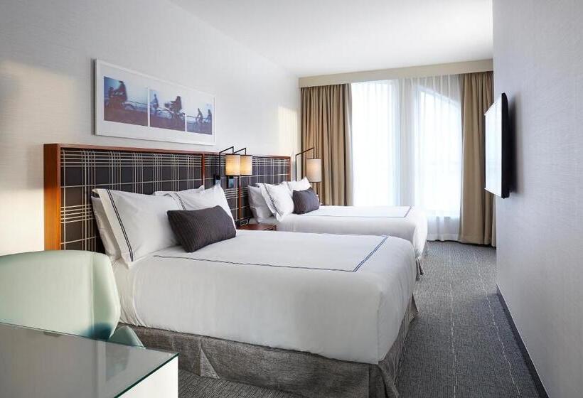Номер Стандарт, The Godfrey Hotel Boston