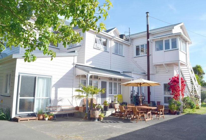 Семейный Номер, Braemar House B&b And Yha Hostel