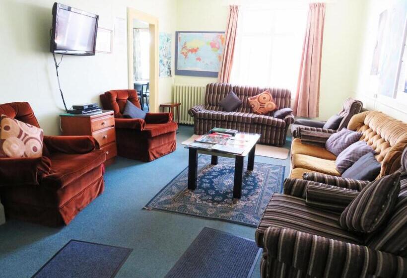 Семейный Номер, Braemar House B&b And Yha Hostel