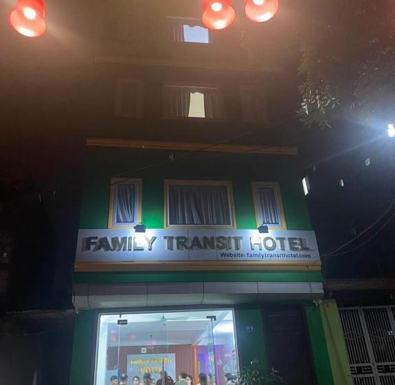 اتاق استاندارد چهار تخته, Family Transit