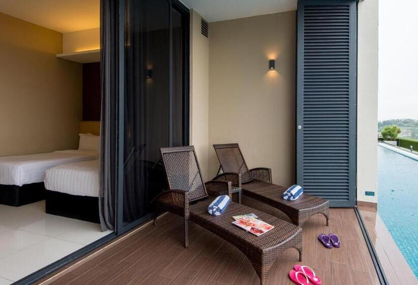 مجموعه ویستا شهر, The Pines Melaka