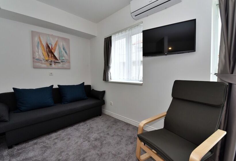 Семейный Номер, Aqua   Guest Rooms & Suites Kaštela