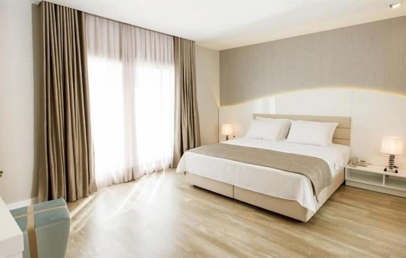 Номер Deluxe, Kalyon çeşme