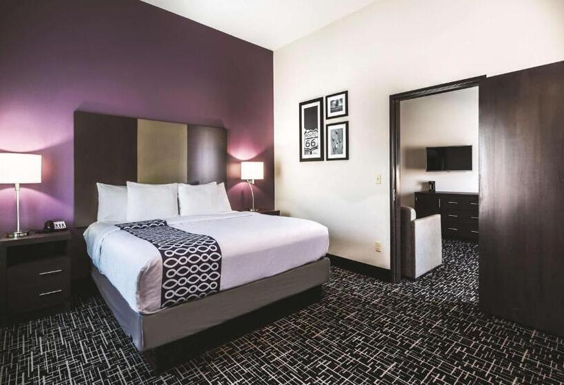 Люкс Кровать Кинг, La Quinta By Wyndham Claremore