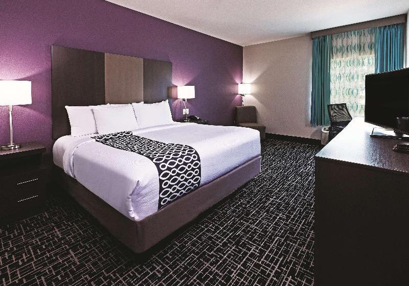 Стандартный Номер Кровать Кинг, La Quinta By Wyndham Claremore