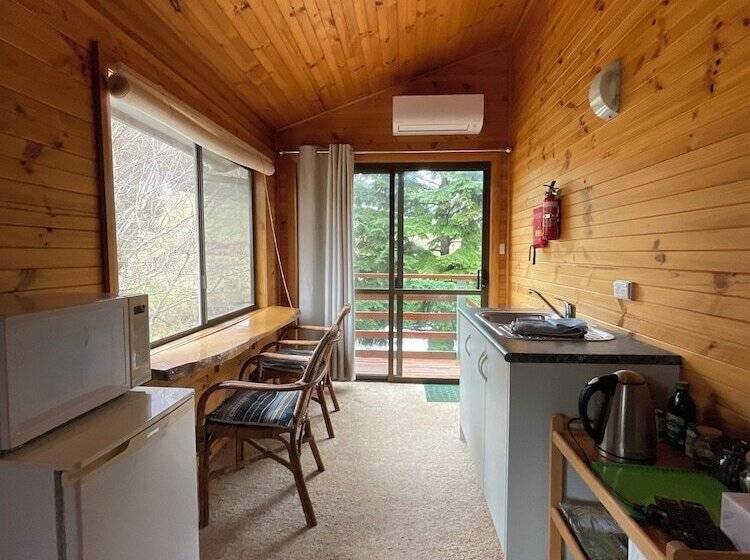 マウンテンビューのワンルーム, Silver Ridge Retreat