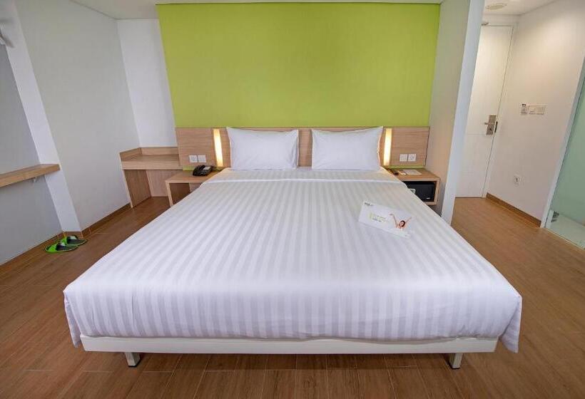 Номер Superior, Whiz Prime Hotel Pajajaran Bogor