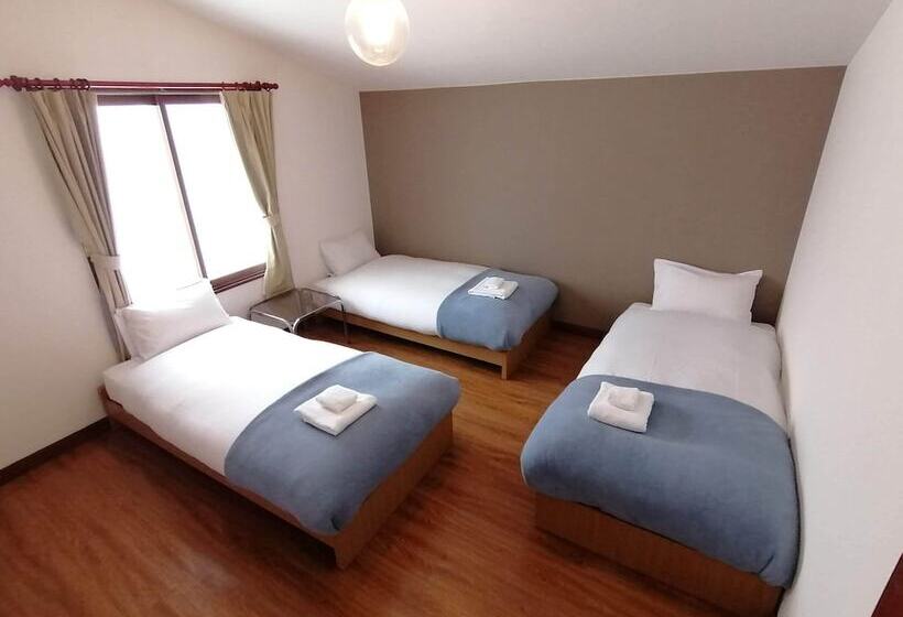 اتاق استاندارد سه نفره, Annupuri Mountain View Lodge