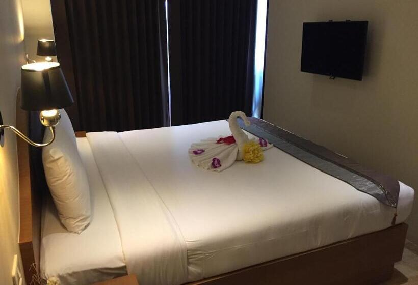 اتاق اکونومی, At Samui Boutique