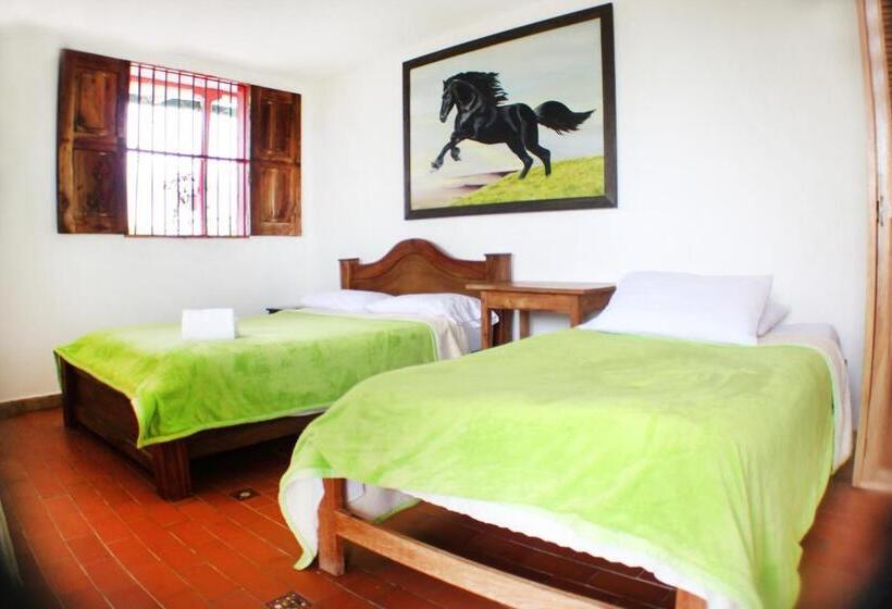 标准三人间, Eco Lodge La Juanita