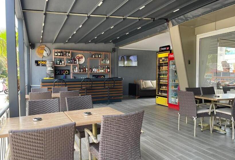 Номер Стандарт Вид на Море, Gold Butik Otel