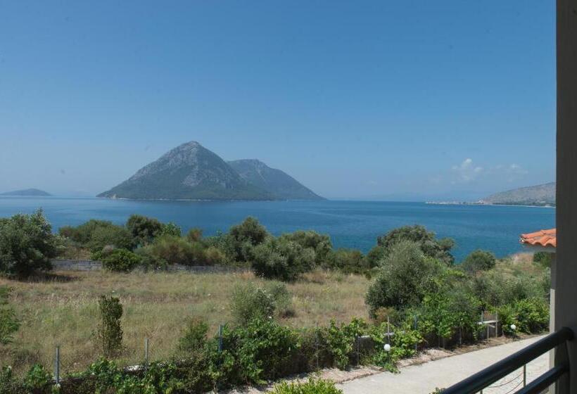 آپارتمان 1 خوابه با چشم‌انداز جانبی دریا, Thesmos Village