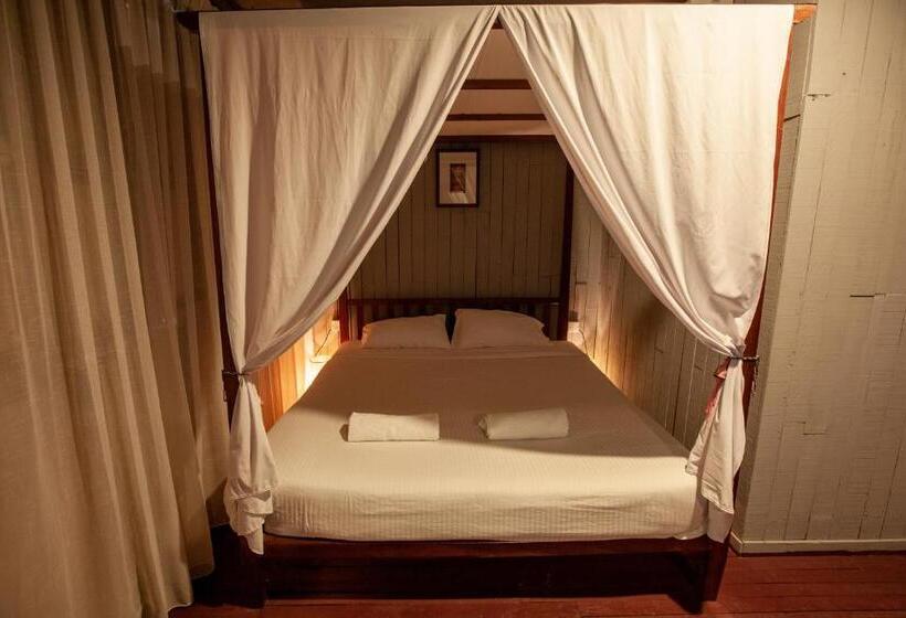 اتاق استاندارد با تخت بزرگ, Joe Fisherman Inn