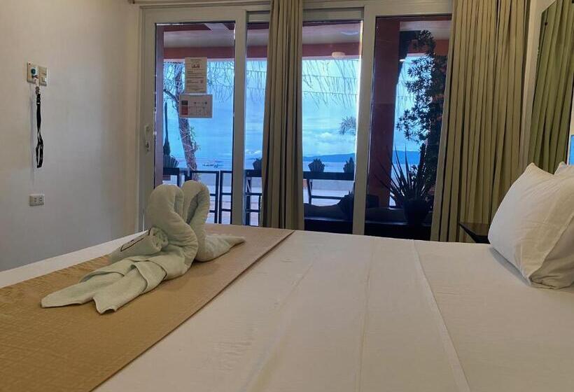 Номер Deluxe Вид на Море, Papa Freds Beach Resort