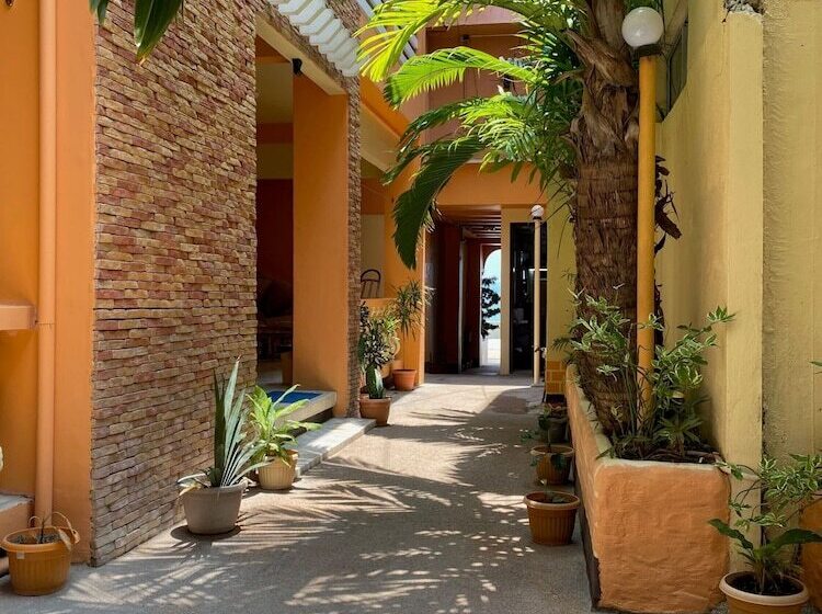 Студия Deluxe, Papa Freds Beach Resort
