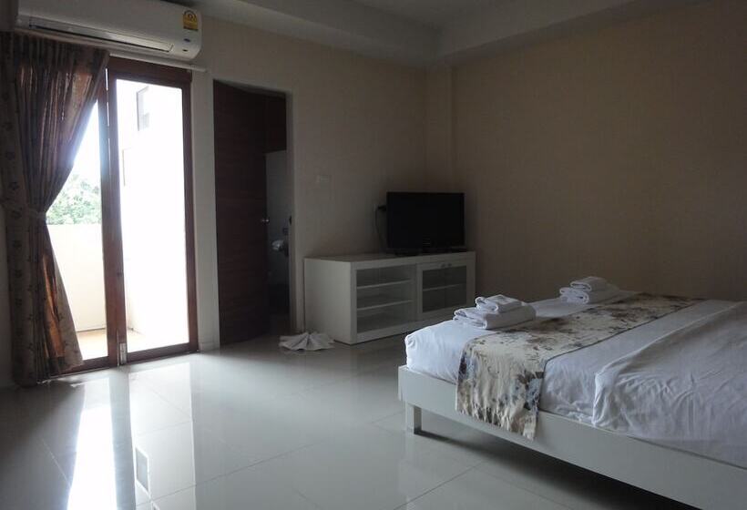 Студия Стандарт, Royal Place Banchang