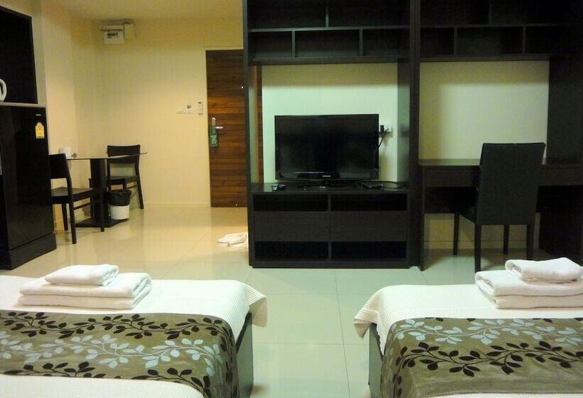 Студия Стандарт, Royal Place Banchang