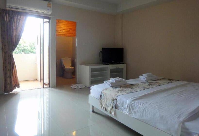 Номер Стандарт, Royal Place Banchang