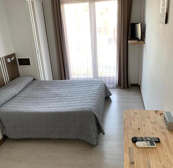 اتاق استاندارد, Hôtel Le Canetois