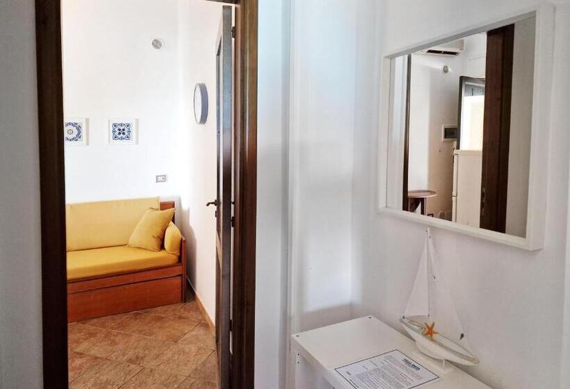آپارتمان 1 خوابه همکف, Villa Anita Residence