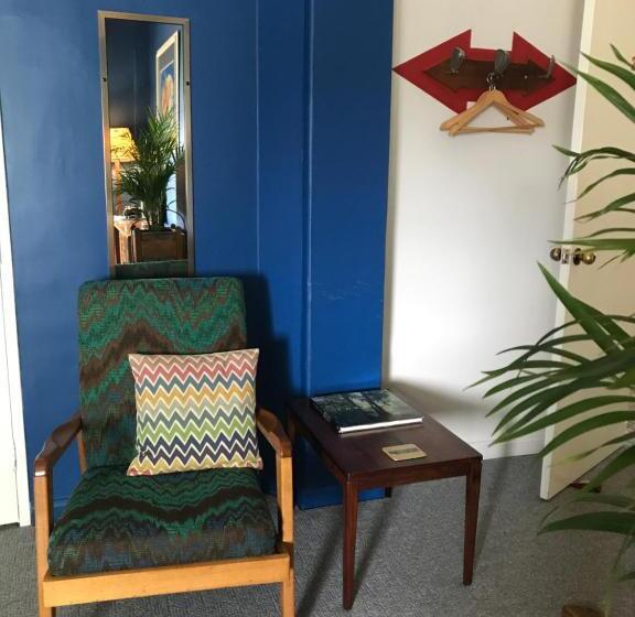 Семейный Номер, Vine Valley Inn