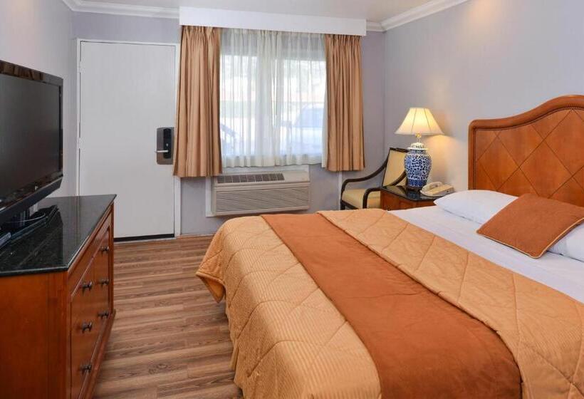 Quarto Standard Cama King, Highlander Motel