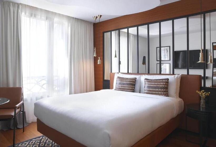 اتاق استاندارد, Renaissance Paris Republique Hotel & Spa
