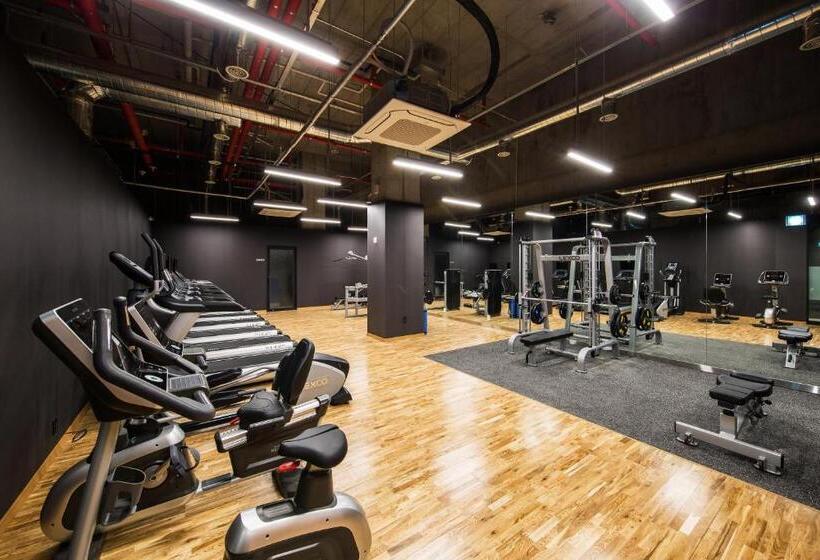 Номер Стандарт Трехместный, Solaria Nishitetsu Hotel Busan