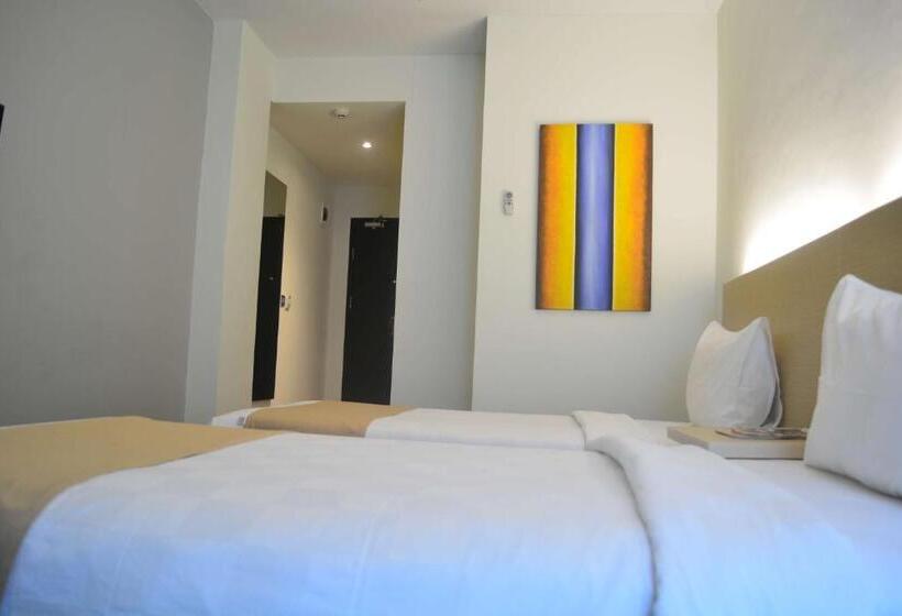 Номер Superior, Yunna Hotel Lampung