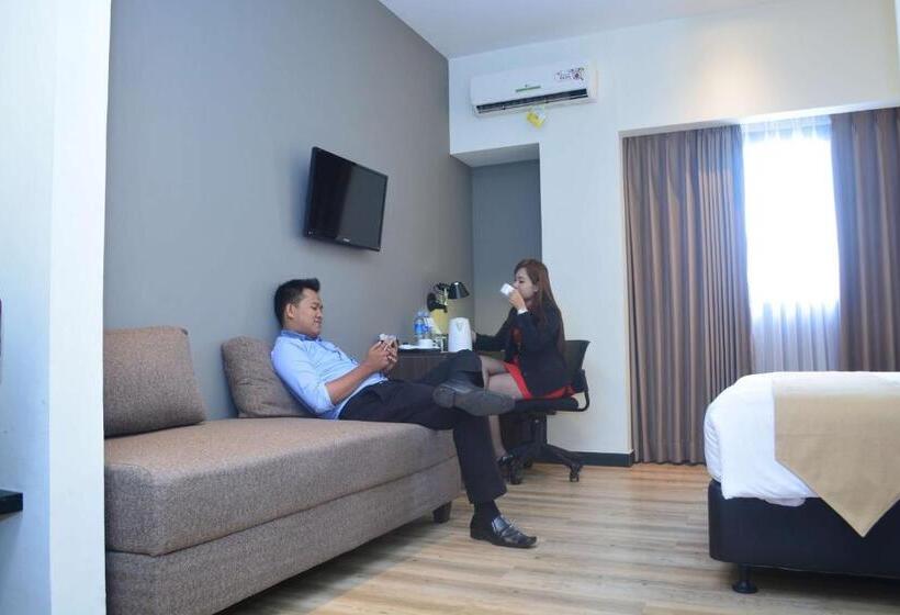 Номер Deluxe, Yunna Hotel Lampung