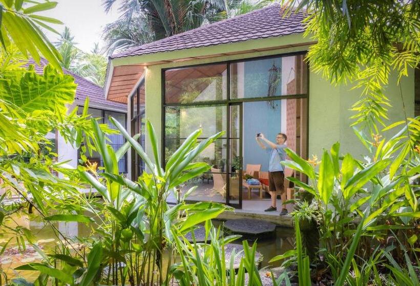 디럭스 룸, Thalassa Dive & Wellbeing Resort Manado